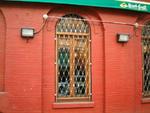 Flat Window Gate With Arc